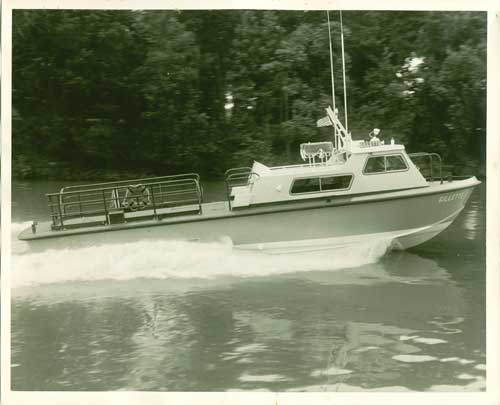 Gillette historical picture of Crewboat for sale
